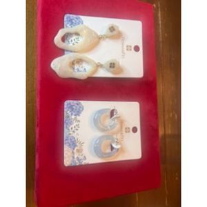 Contemporary earrings, Fenna and Fei